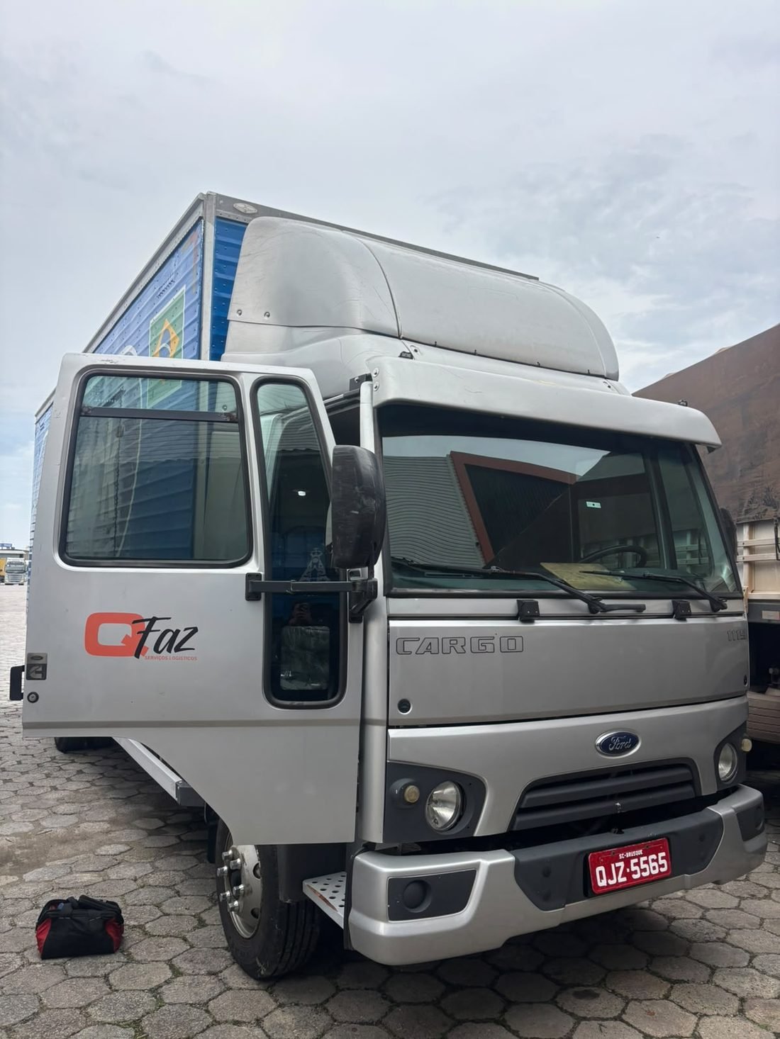 Chave de caminhão Ford Cargo